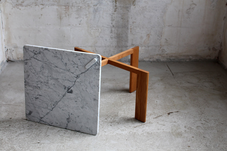 Pitt Table